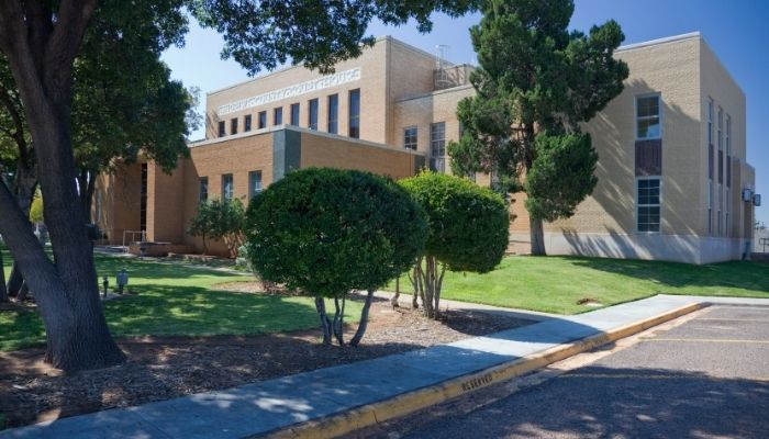 andrews county courthouse in andrews texas